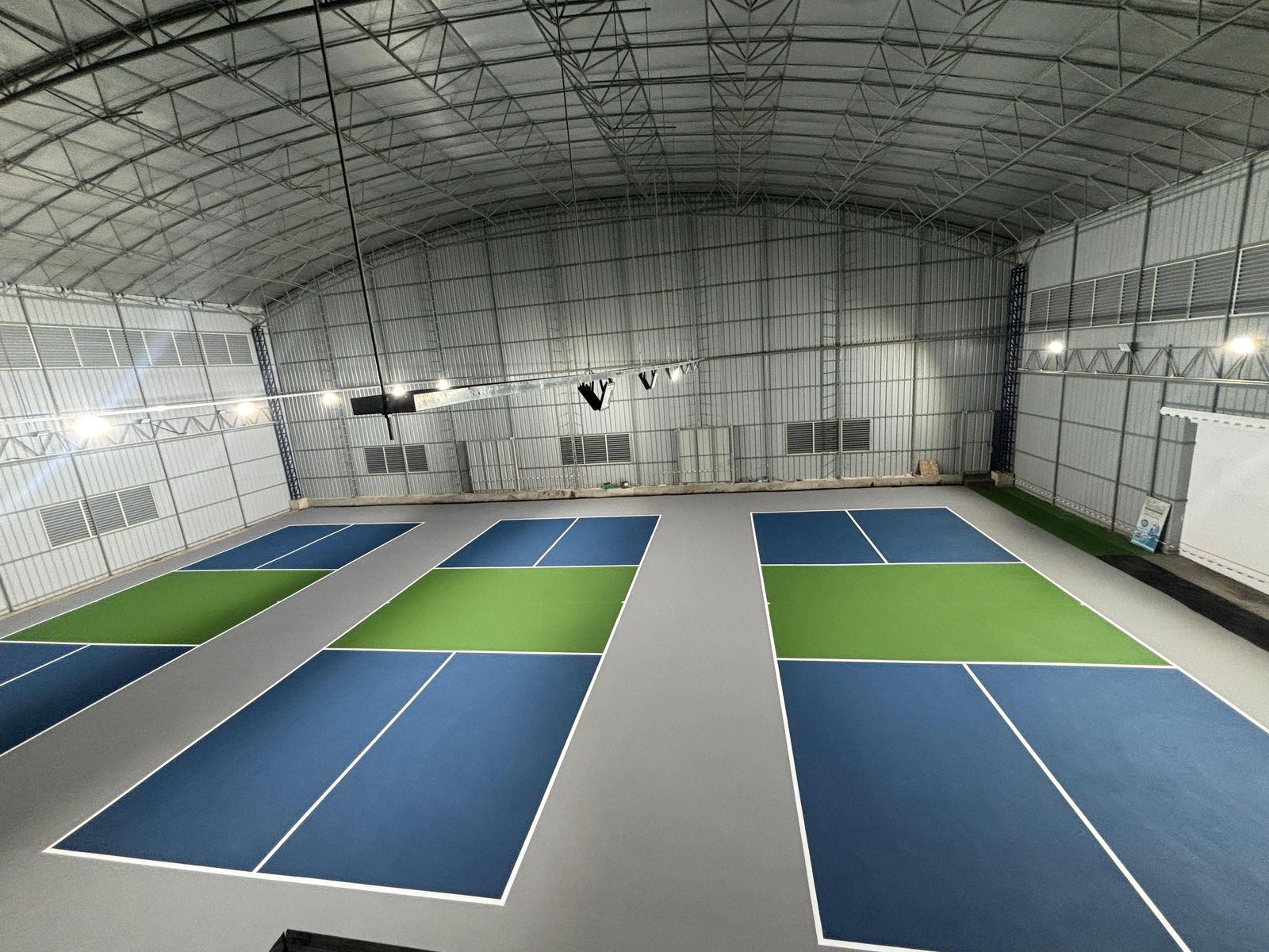 Pickleball Courts